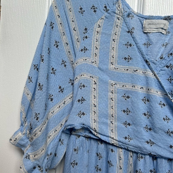 Urban Outfitters Joey Dress - Picture 5 of 5